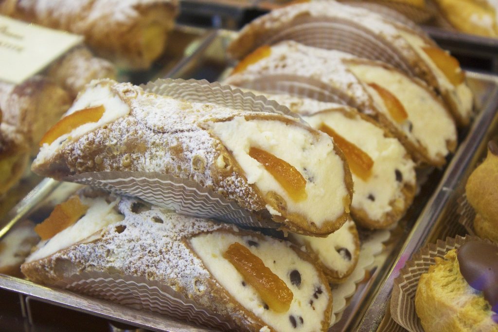 sicilian cuisine, food sicily, street food palermo, sicily