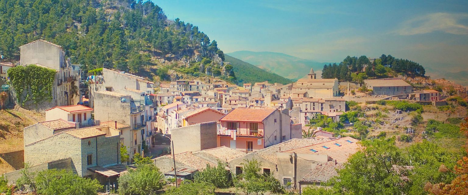 Gratteri - A hidden gem in the Madonie Park - Property in Sicily